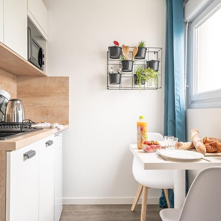 Suite Le Studio Litchi Baigne De Lumieres & Proche Des Plages Saint-Nazaire  Buitenkant foto