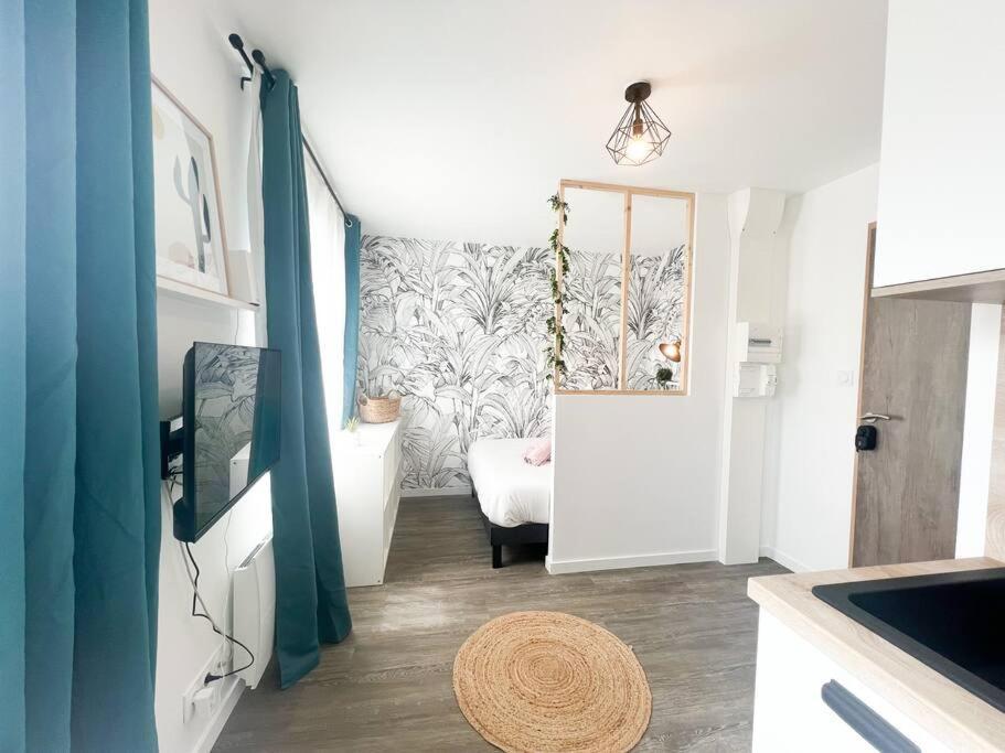 Suite Le Studio Litchi Baigne De Lumieres & Proche Des Plages Saint-Nazaire  Buitenkant foto